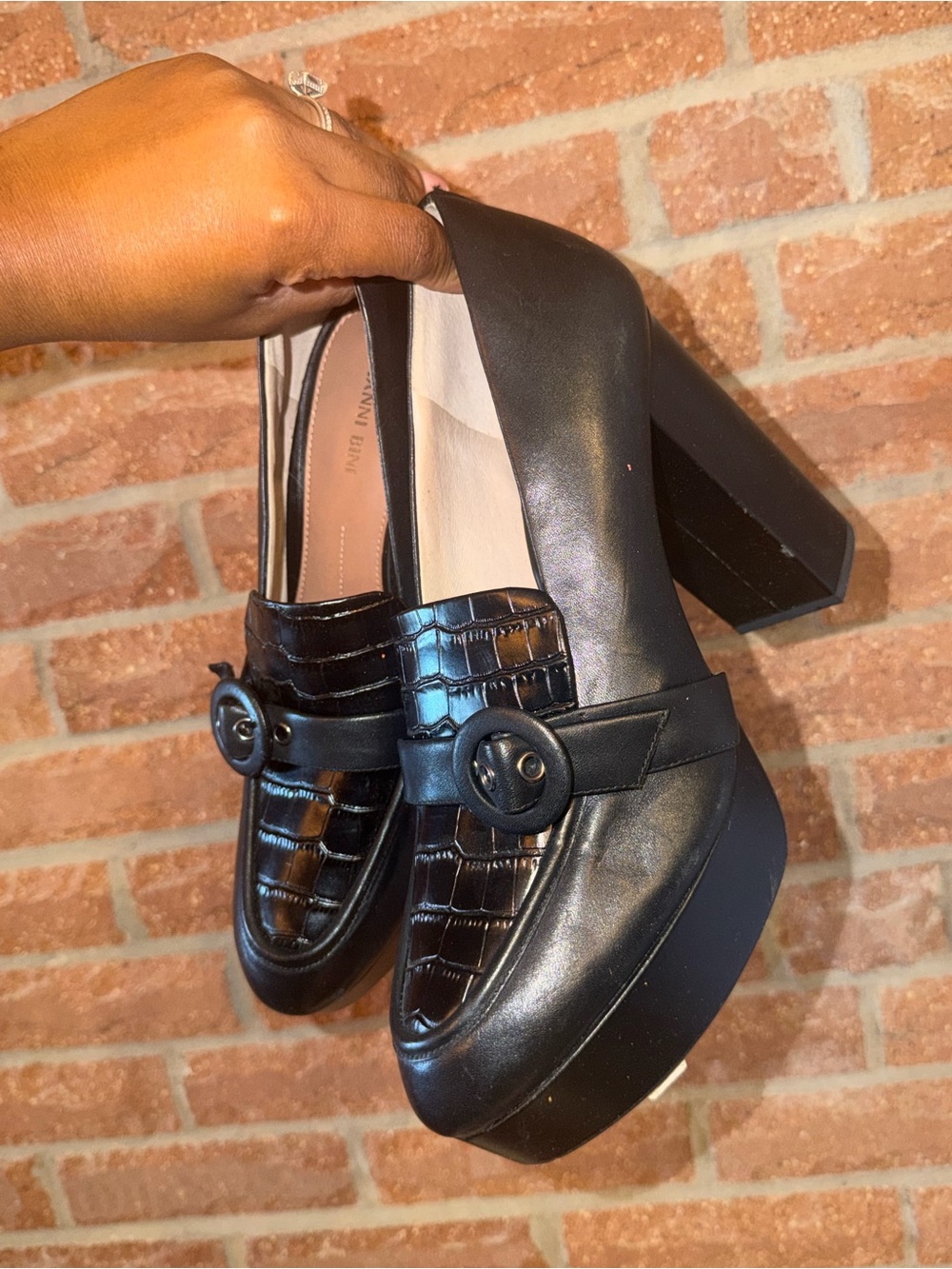 Chunky Black Platform Loafers with Croc-Texture Vamp